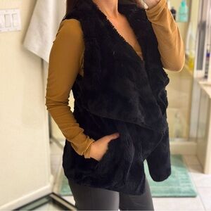 Soft Furry Oversized Cardigan Vest with Pockets